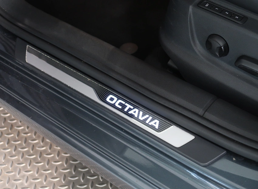 Octavia