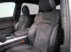 Q7