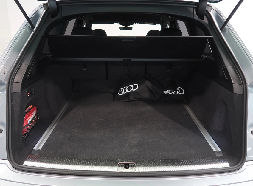 Q7