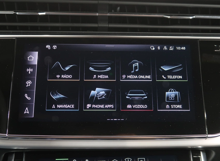 Q7