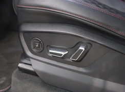 Q7