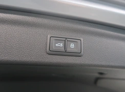 Q3