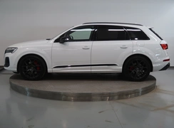 Q7