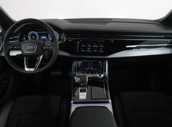 Q7