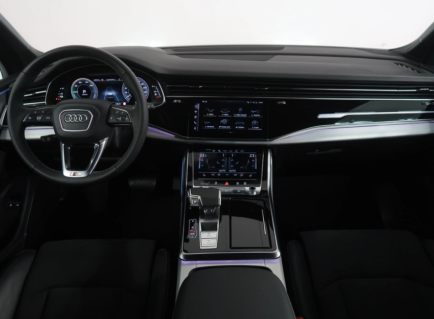 Q7