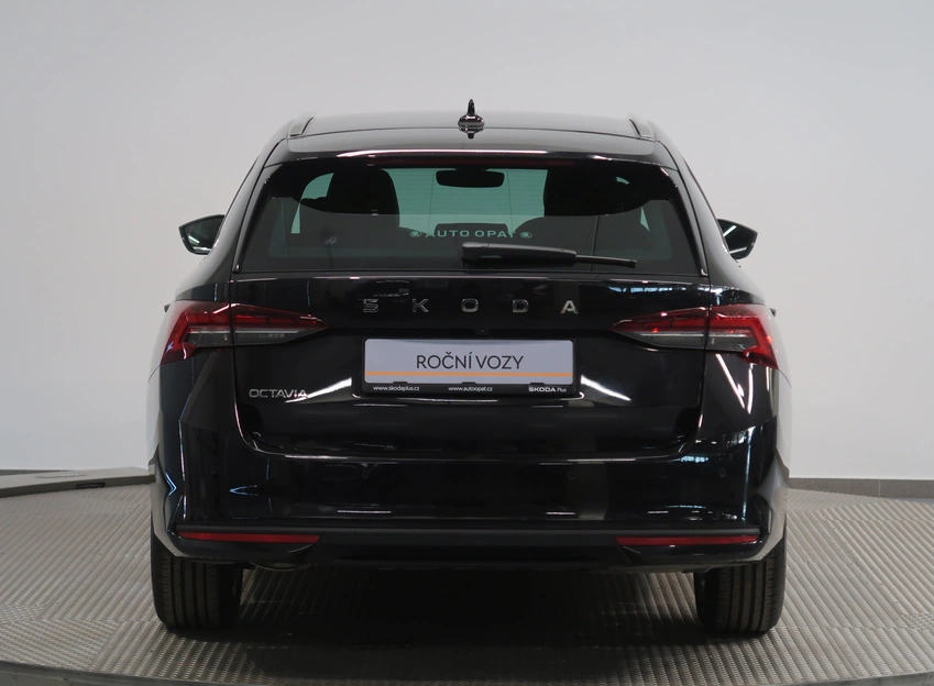 Octavia