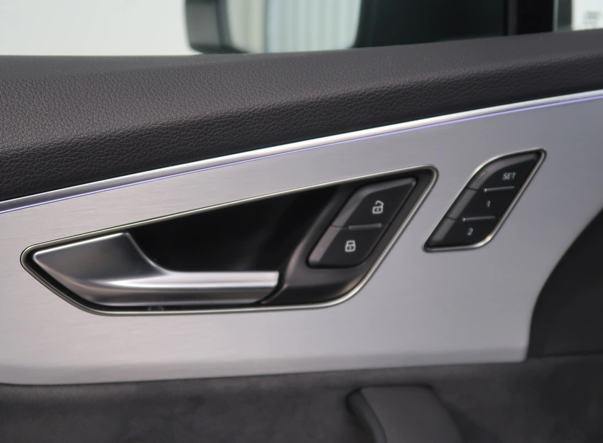 Q7