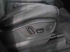 Q7
