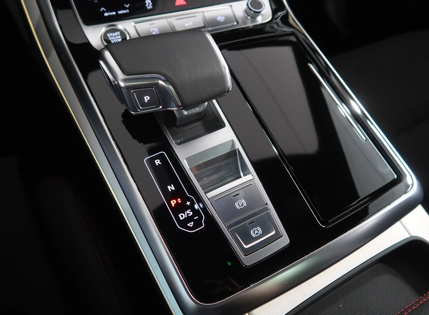 Q7