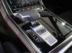 Q7