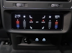 Q7