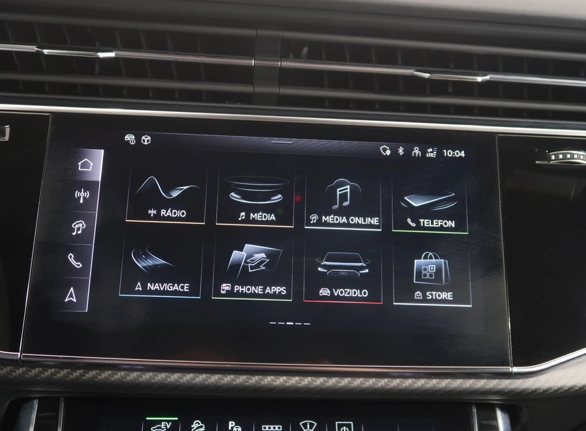 Q7
