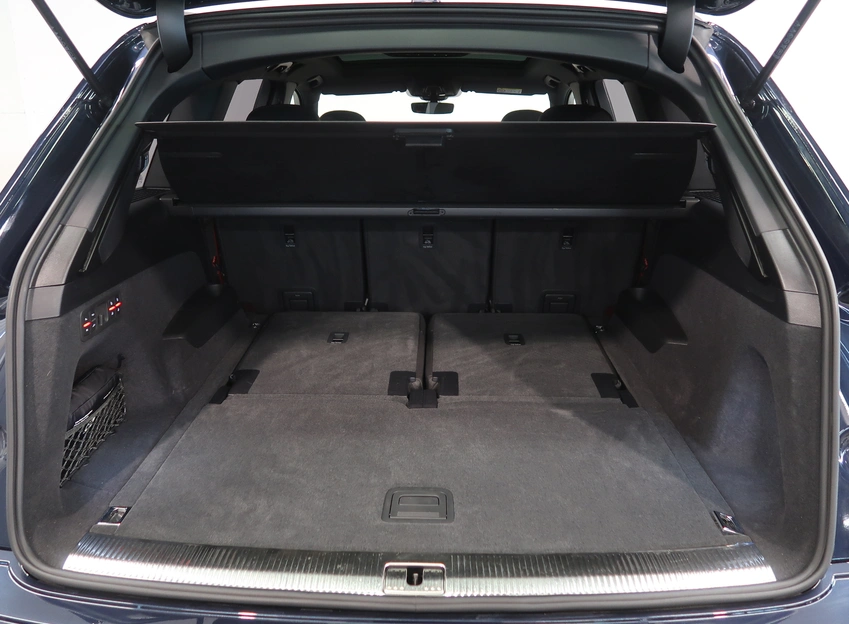 Q7