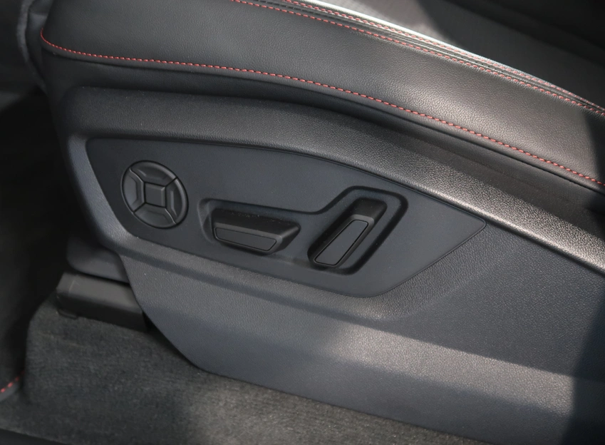 Q7