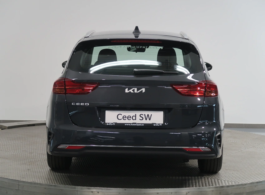 Ceed sw