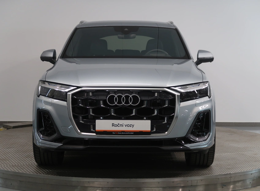 Q7
