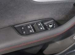 Q7