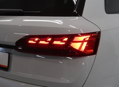 Q7