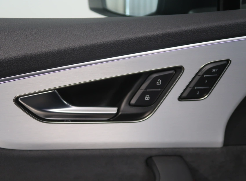 Q7