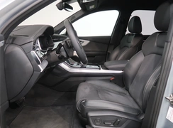 Q7