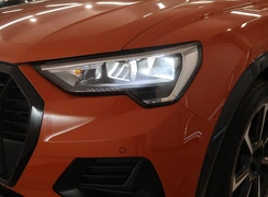 Q3