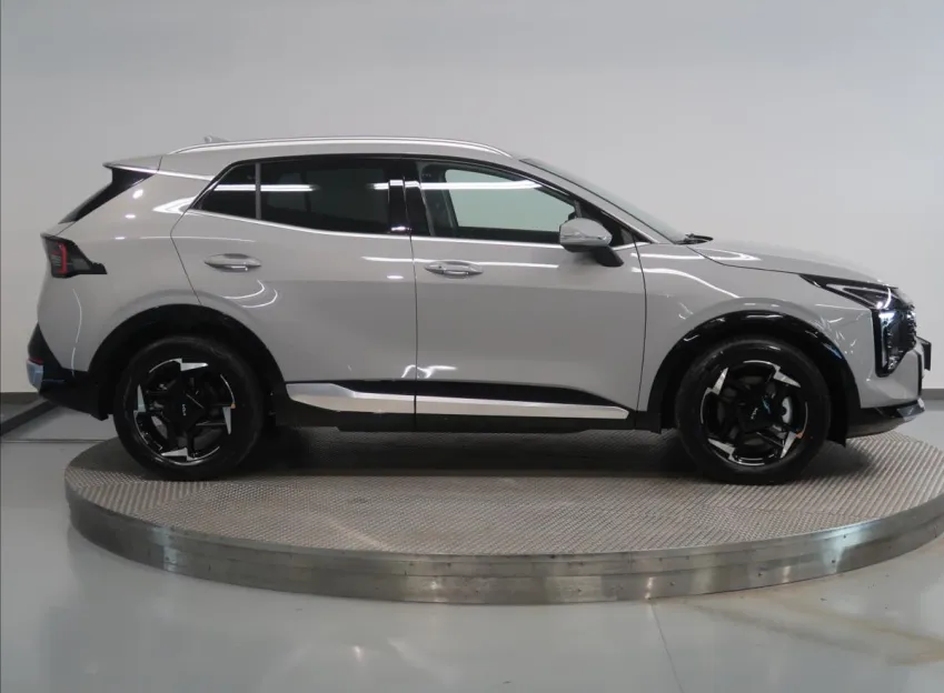 Kia Sportage 1,6 T-GDi 4x2 7DCT  TOP