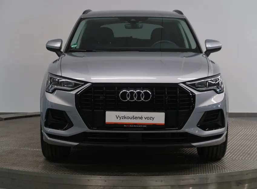 Audi Q3 S-LINE 1.5TSI 110KW AUTOMAT