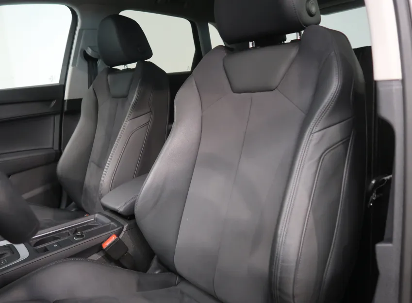 Audi Q3 S-LINE 1.5TSI 110KW AUTOMAT
