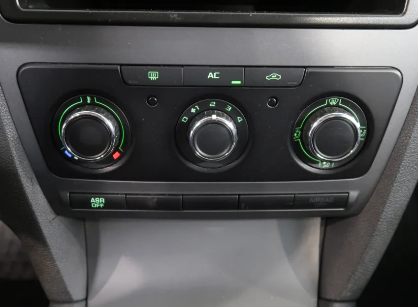 Škoda Octavia 1.4TSI 90KW KLIMA NOVÁ STK