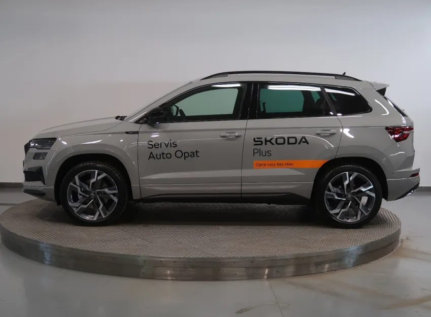 Škoda Karoq SPORTLINE 2.0TSI 140KW 4x4 DSG NAVI LED MATRIX