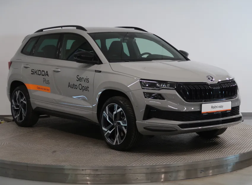 Škoda Karoq SPORTLINE 2.0TSI 140KW 4x4 DSG NAVI LED MATRIX
