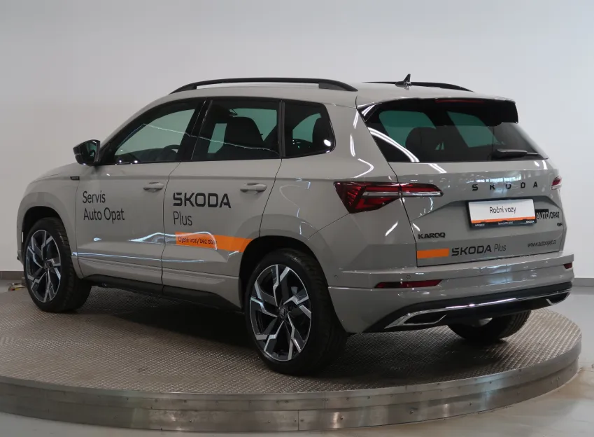 Škoda Karoq SPORTLINE 2.0TSI 140KW 4x4 DSG NAVI LED MATRIX