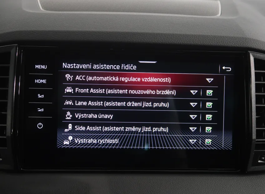 Škoda Karoq SPORTLINE 2.0TSI 140KW 4x4 DSG NAVI LED MATRIX