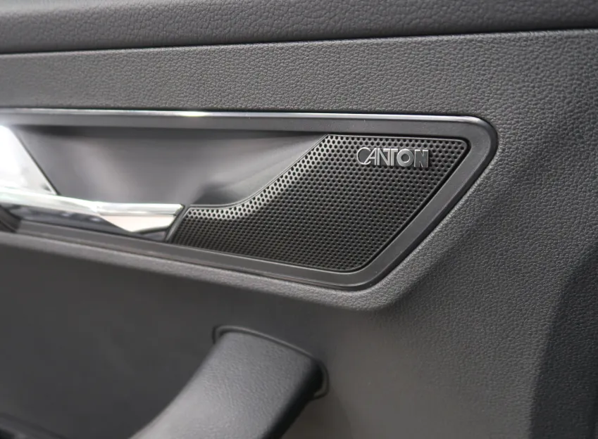 Škoda Karoq SPORTLINE 2.0TSI 140KW 4x4 DSG NAVI LED MATRIX