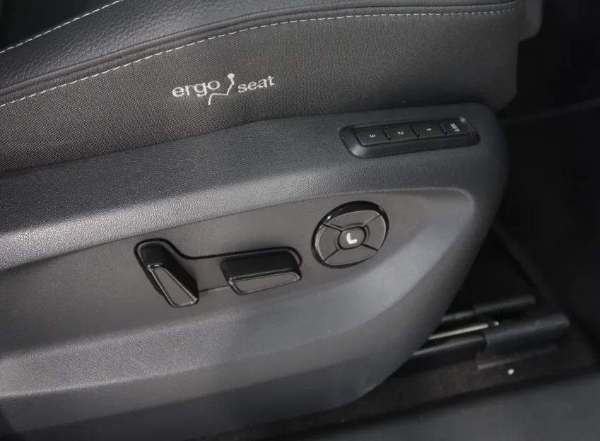 Škoda Kodiaq EXCLUSIVE 2.0TDI 142KW 4x4 DSG TAŽNÉ WEBASTO CANTO