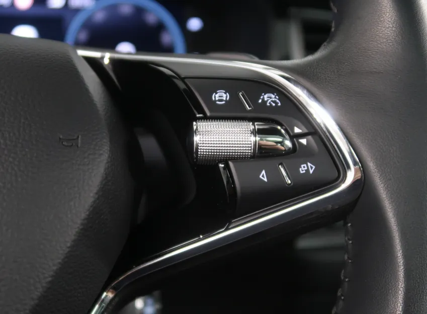 Škoda Kodiaq LAURIN&KLEMENT 2.0TDI 147KW 4x4 DSG WEBASTO TAŽNÉ