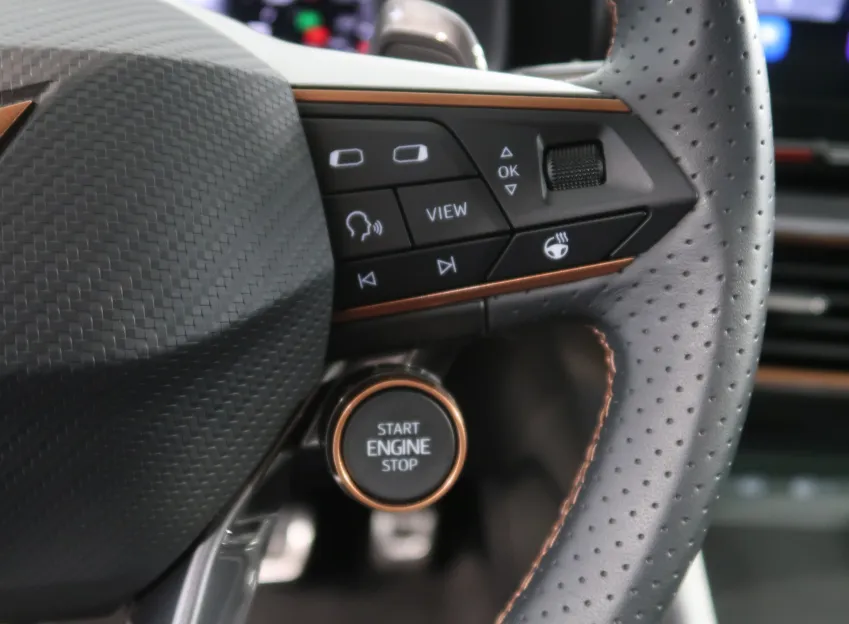 Cupra Leon VZ 2.0TSI 228KW 4x4