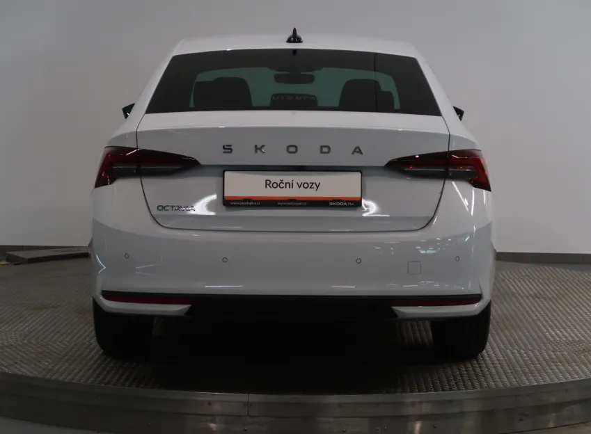 Škoda Octavia EXCLUSIVE 2.0TDI 110KW DSG WEBASTO CANTON