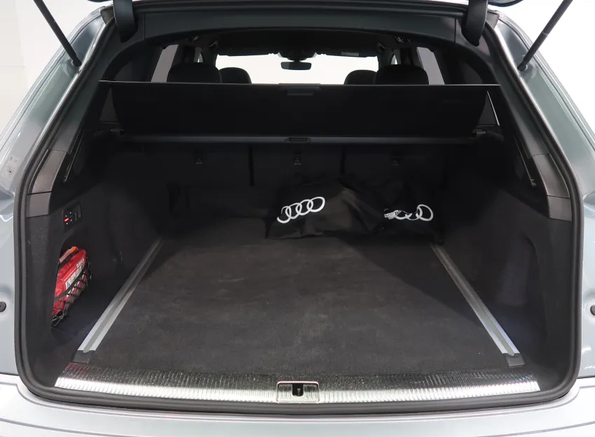Audi Q7 S-LINE 60 TFSI e QUATTRO