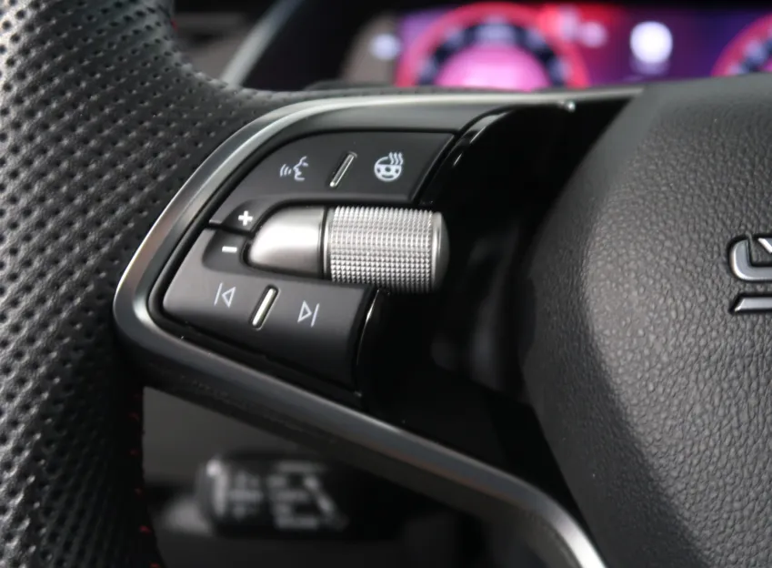 Škoda Octavia RS 2.0TSI 195KW DSG CANTON