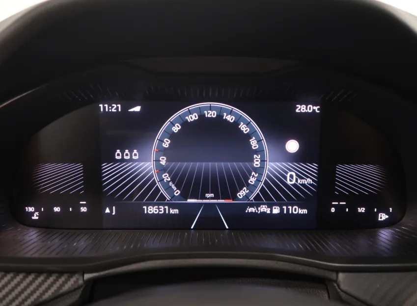 Škoda Kamiq MONTE CARLO 1.5TSI 110KW TAŽNÉ PANORAMA