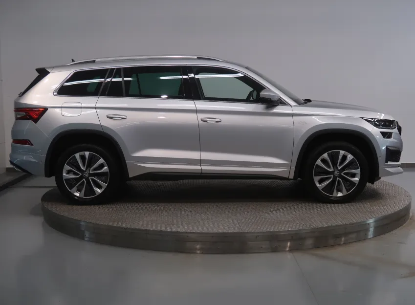 Škoda Kodiaq LAURIN&KLEMENT 2.0TDI 147KW 4x4 DSG TAŽNÉ