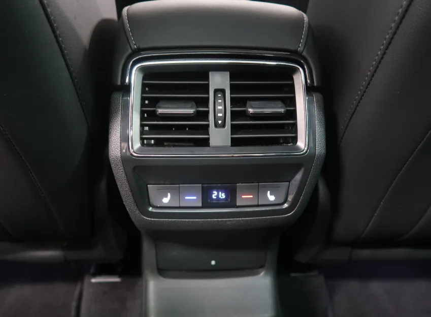 Škoda Kodiaq LAURIN&KLEMENT 2.0TDI 147KW 4x4 DSG TAŽNÉ
