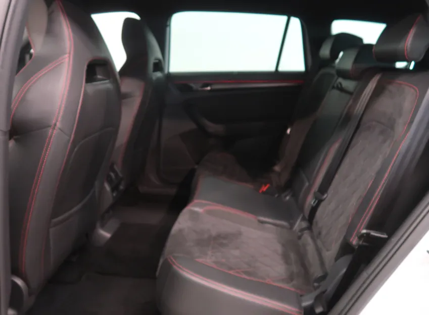 Škoda Kodiaq RS 2.0TDI 176KW 4x4 DSG TAŽNÉ WEBASTO CANTON NAVI