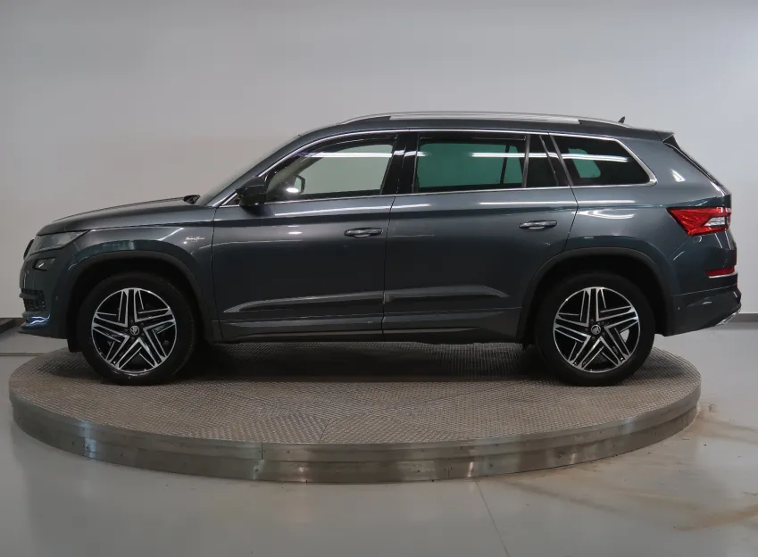 Škoda Kodiaq LAURIN&KLEMENT 2.0TSI 140KW 4x4 DSG CANTON