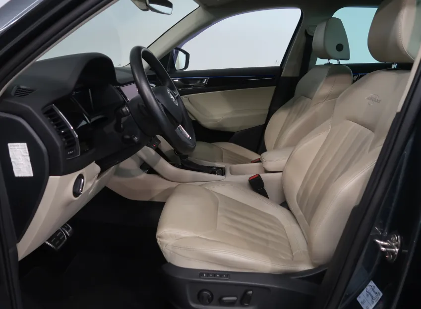 Škoda Kodiaq LAURIN&KLEMENT 2.0TSI 140KW 4x4 DSG CANTON