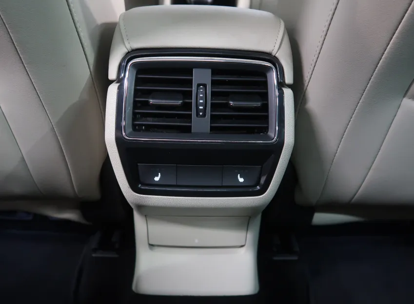 Škoda Kodiaq LAURIN&KLEMENT 2.0TSI 140KW 4x4 DSG CANTON