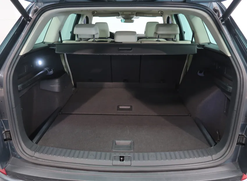 Škoda Kodiaq LAURIN&KLEMENT 2.0TSI 140KW 4x4 DSG CANTON