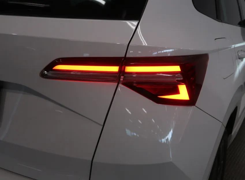 Škoda Karoq SPORTLINE 1.5TSI 110KW DSG