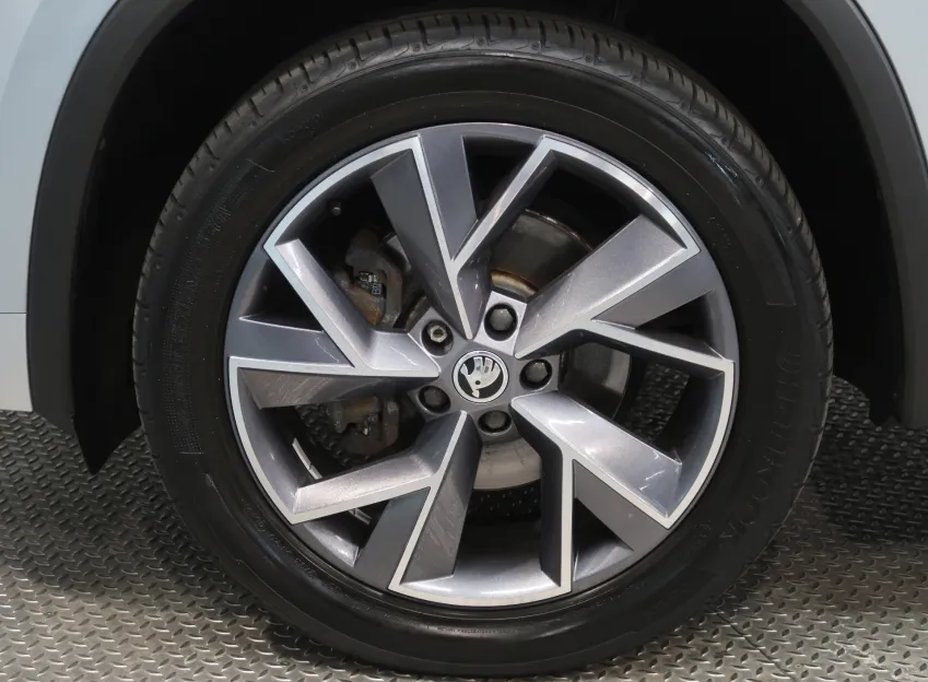 Škoda Kodiaq SPORTLINE 2.0TDI 110KW DSG WEBASTO TAŽNÉ